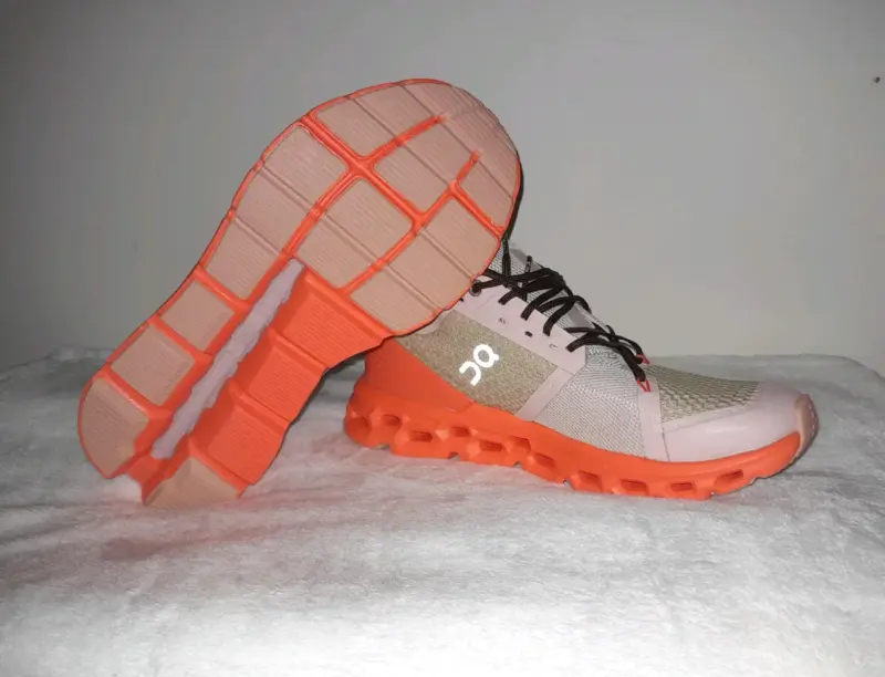 Zapatillas deportivas On Running Cloud - 2