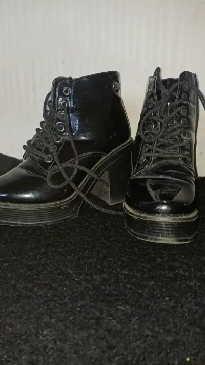 Botines de charol negro con plataforma - miniatura 3
