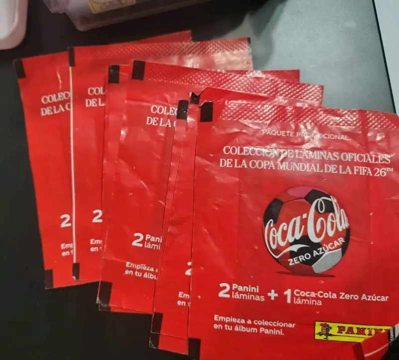 7 Sobres de láminas Copa Mundial FIFA 26 Coca-Cola