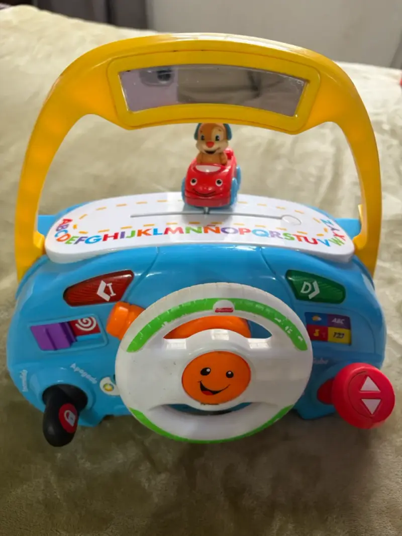 Volante de juguete interactivo Fisher-Price para niños - 2