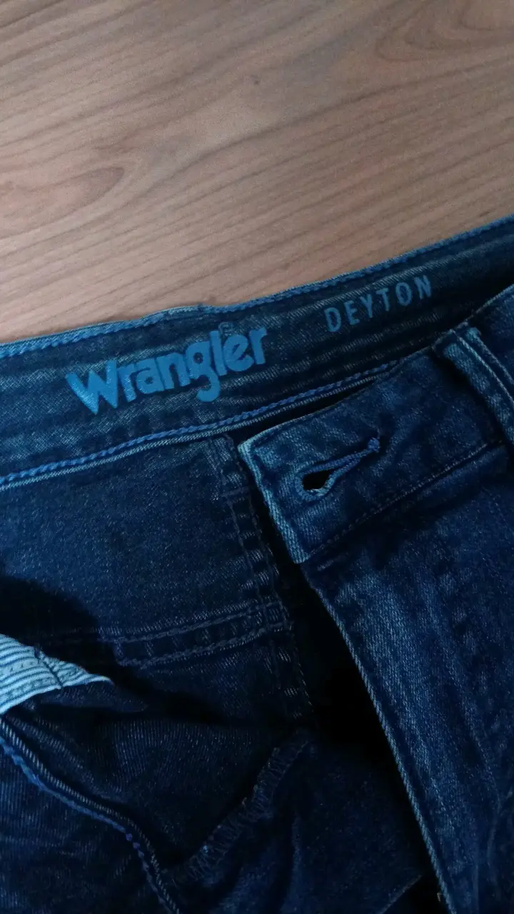Jeans Wrangler Deyton azul desgastado - 2