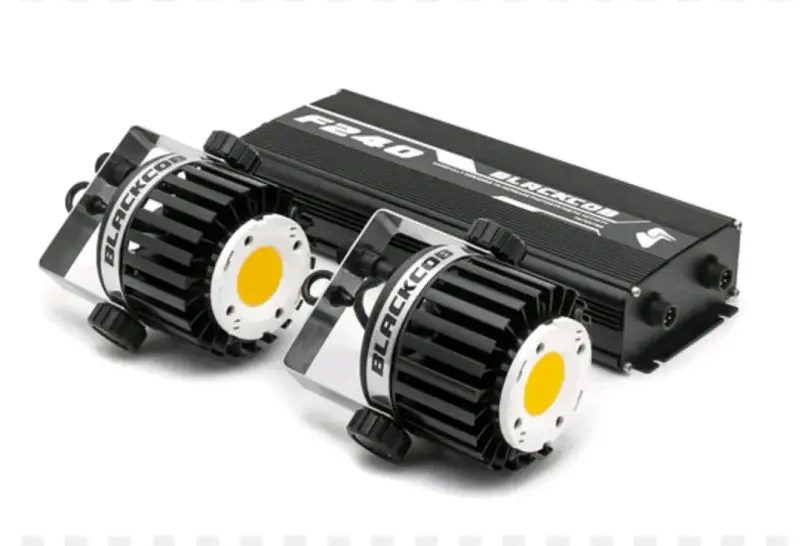 Luces LED BlackCob F240 para cultivo - 1