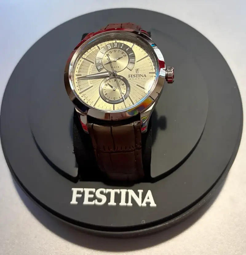 Reloj Festina con Correa de Cuero Marrón - 1