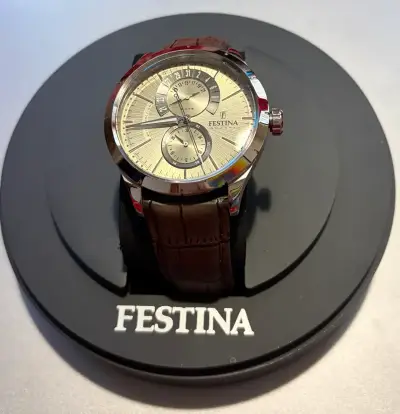 Reloj Festina con Correa de Cuero Marrón - miniatura 1