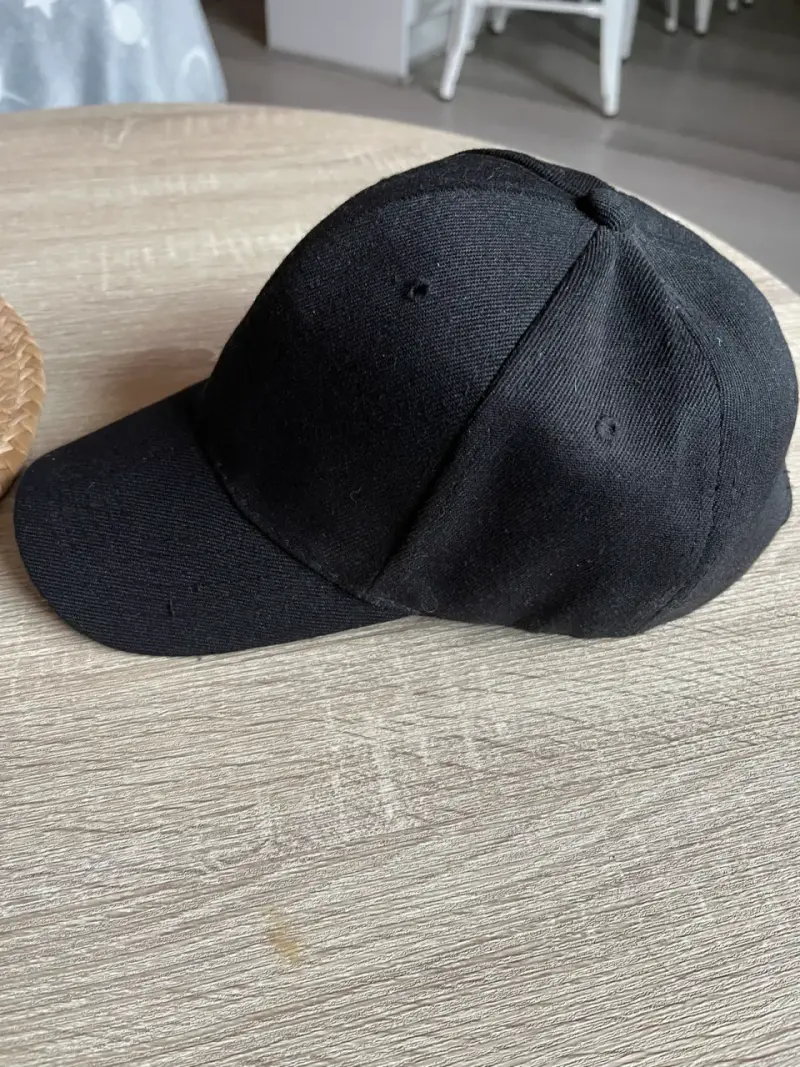 Gorra negra ajustable unisex - 3