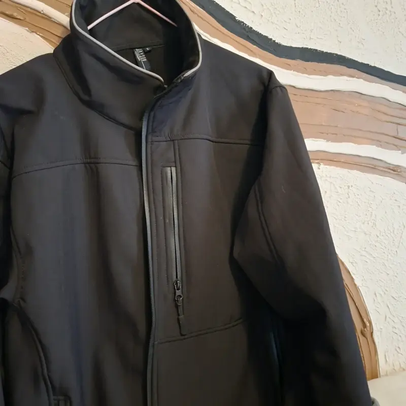 Chaqueta softshell negra talla L - 2