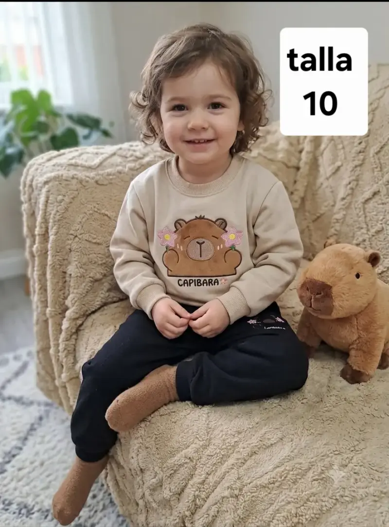 Conjunto de ropa infantil Capibara en varios colores - 5