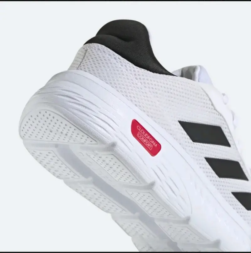 Zapatillas deportivas blancas Adidas Cloudfoam - 4