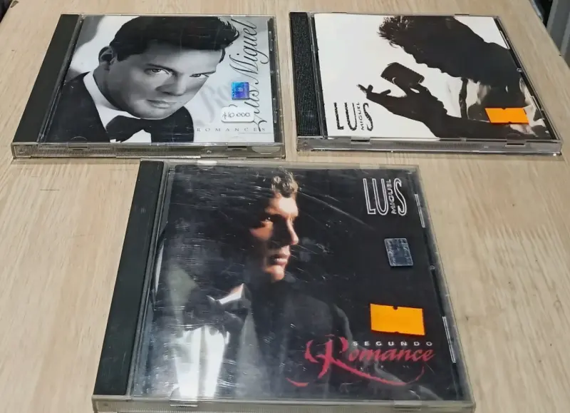 Colección de CDs de Luis Miguel - 1