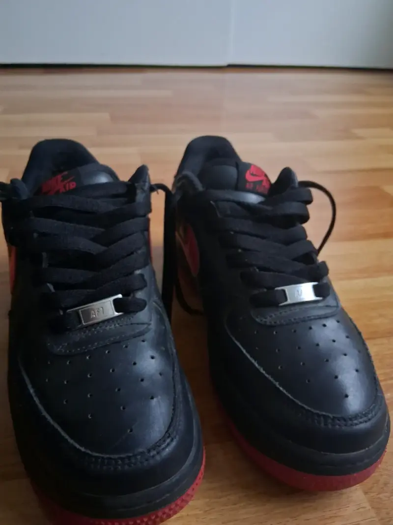 air force one originales negras con rojo - 2