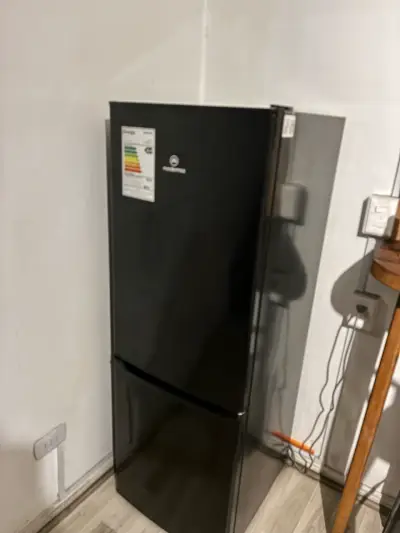 Refrigerador Mademsa negro. - miniatura 4