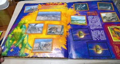 Álbum de Dinosaurios Disney Salo - miniatura 6