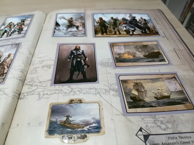 Álbum de colección Assassin's Creed con imágenes - 3