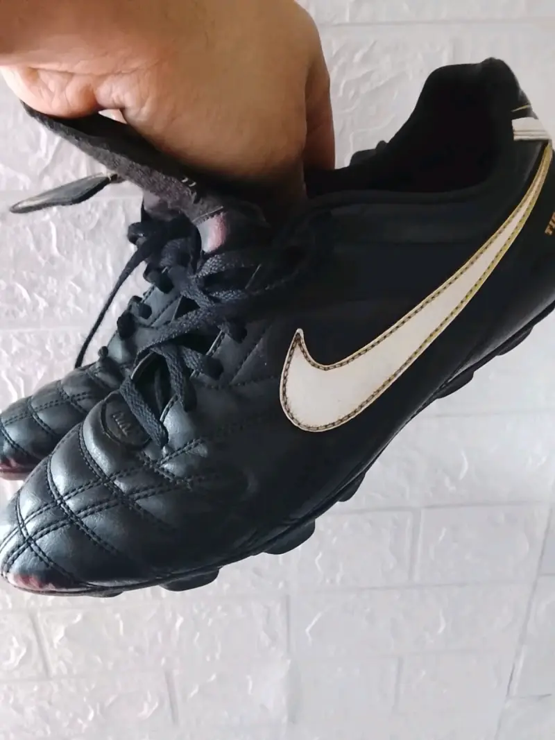 Zapatillas de fútbol Nike Tiempo con canilleras Kipsta - 2