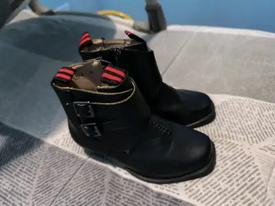 Botines de huaso negro para niños talla 20. - miniatura 2