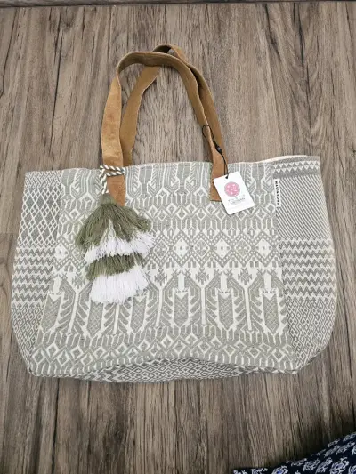 Totebag bolso estilo boho bordada - miniatura 1