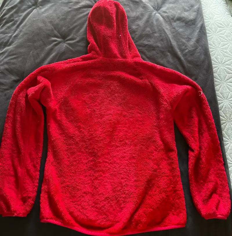 Chaqueta de polar roja con capucha Doite - 2