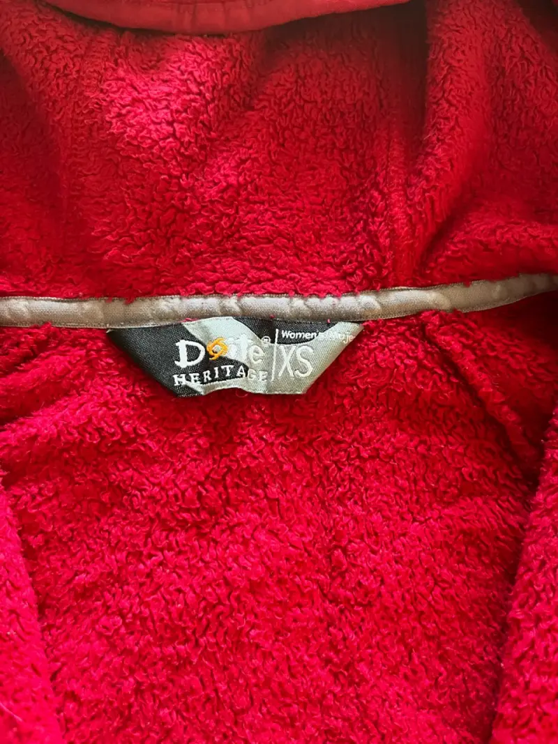 Chaqueta de polar roja con capucha Doite - 3