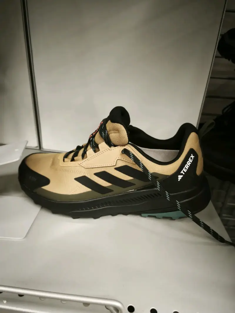 Zapatillas de trekking Adidas Terrex beige - 4