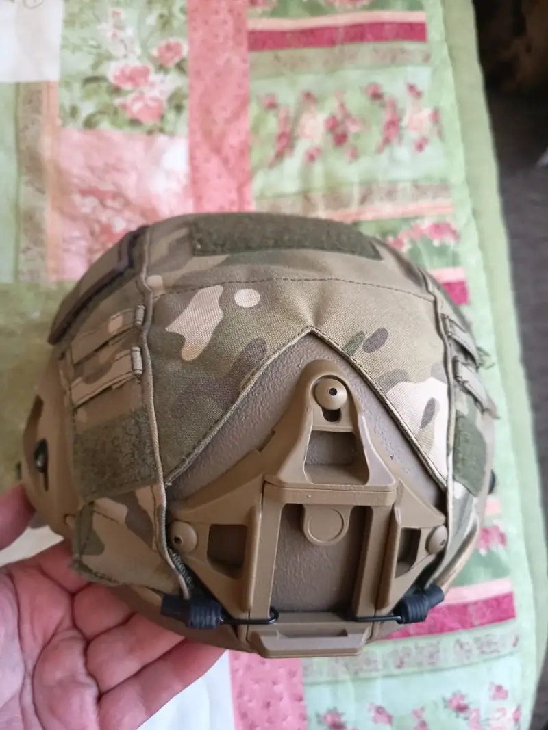 Casco táctico camuflado MICH 2000 - 1