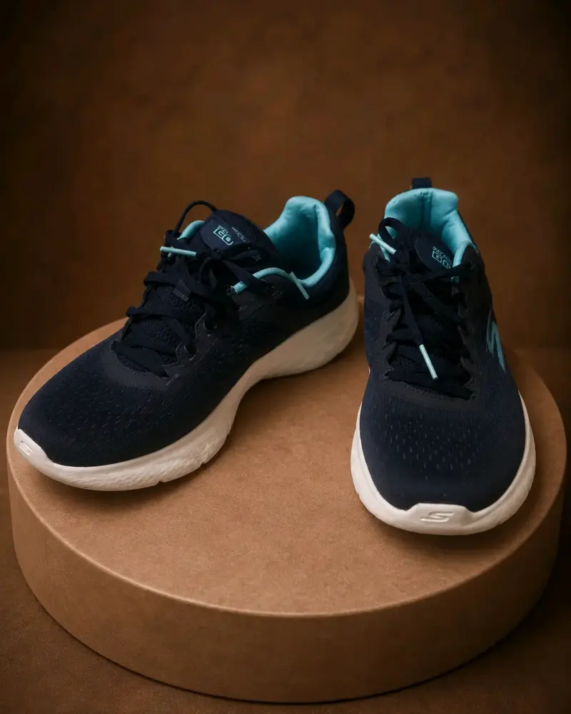 Zapatillas deportivas Nike y Fila - 3