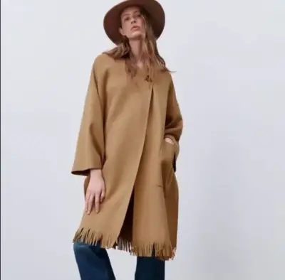 Abrigo Zara. Talla M. - miniatura 3