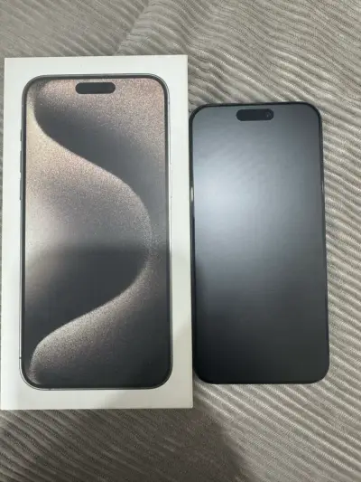 iPhone 15 Pro Max 256GB negro titanio - miniatura 1