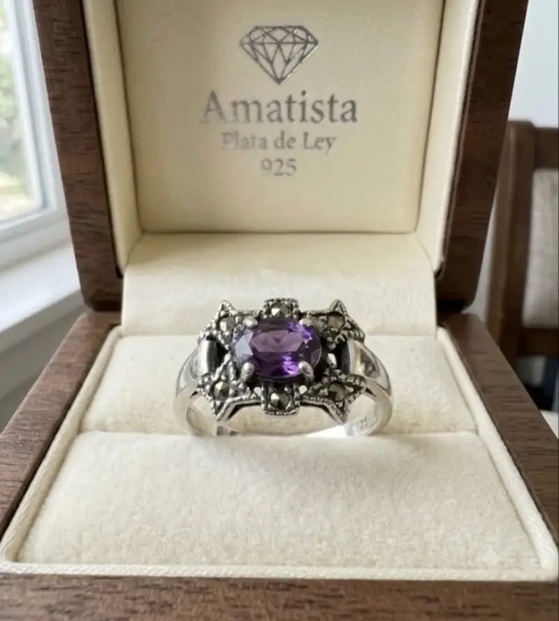 Anillo de plata con amatista diseño elegante - 2