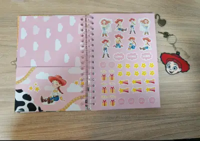 Diario Toy Story con llavero 3D y stickers - miniatura 3