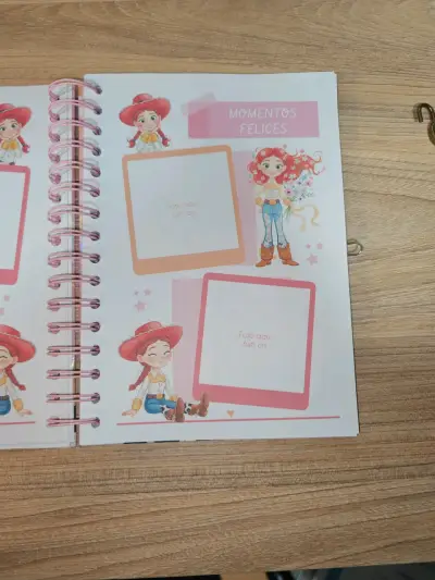 Diario Toy Story con llavero 3D y stickers - miniatura 6