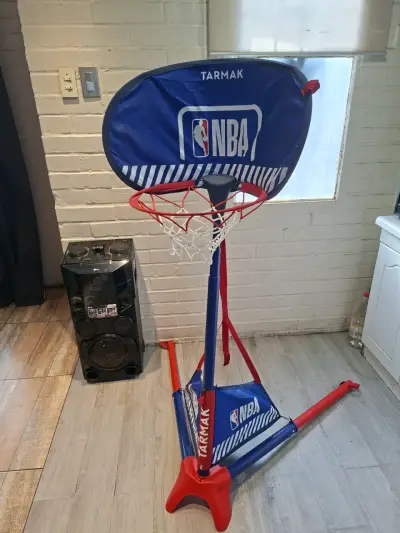 Aro de Baloncesto Infantil Tarmak NBA Ajustable - miniatura 1