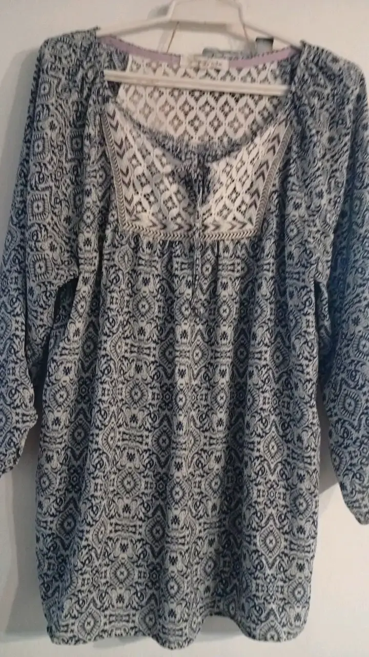 Blusa estampada bohemia con encaje - 2
