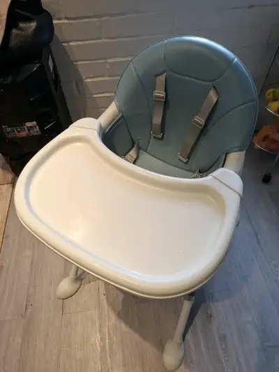 Silla de comer para bebé con bandeja ajustable - miniatura 1