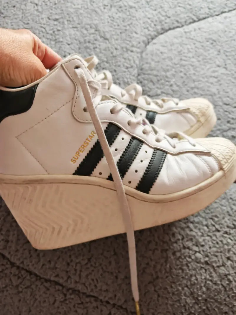 Zapatillas plataforma Adidas Superstar blancas