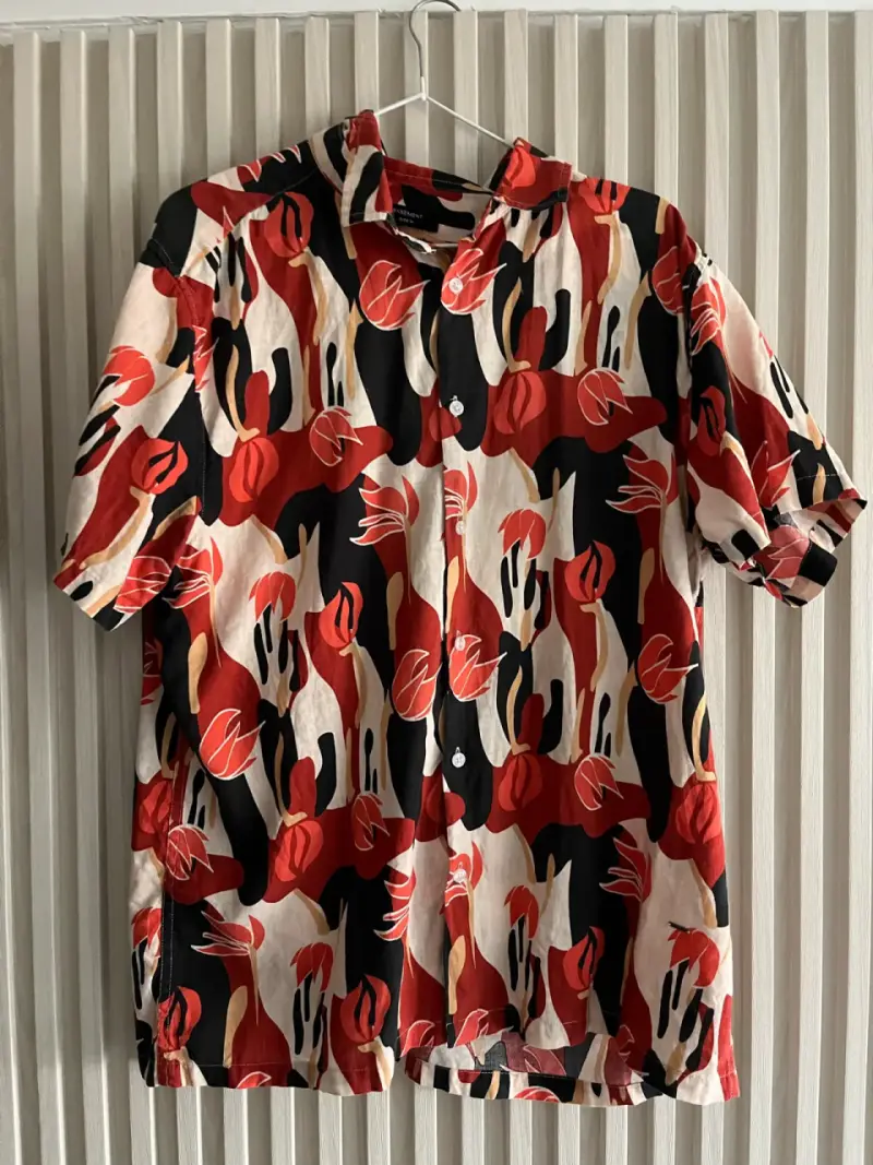 Camisa estampada Basement para hombre - 1