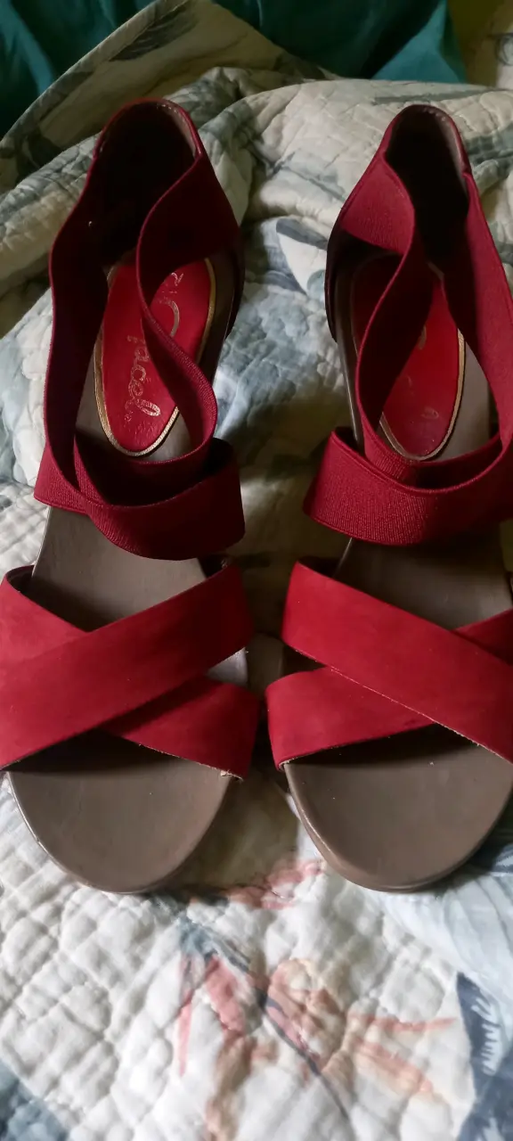 Sandalias rojas de tacón medio, marca Gacel - 1