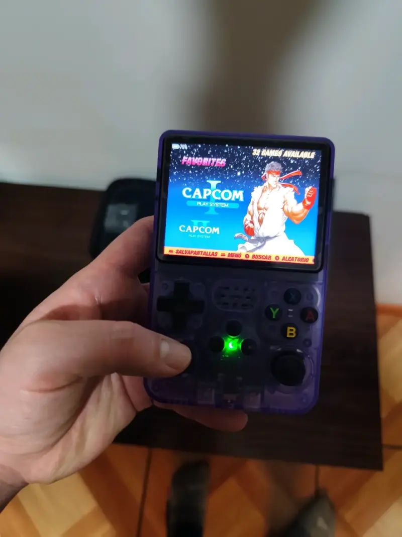 Consola portátil R365 con estuche y accesorios - 6
