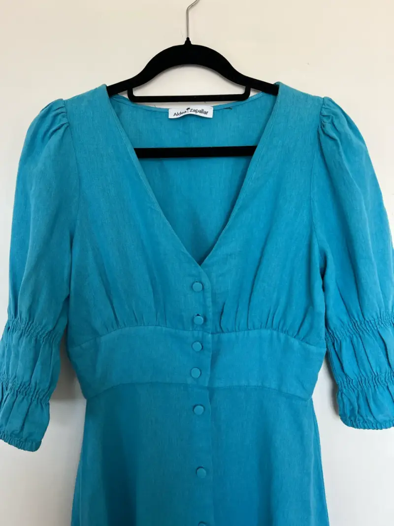 Vestido azul turquesa con botones Aldea Zapallar - 2