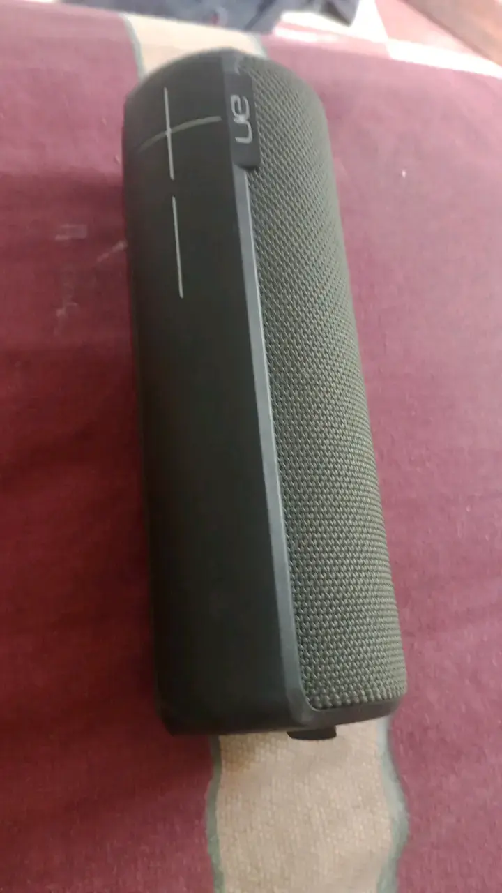 Parlante Bluetooth UE Boom 2 Negro - 1