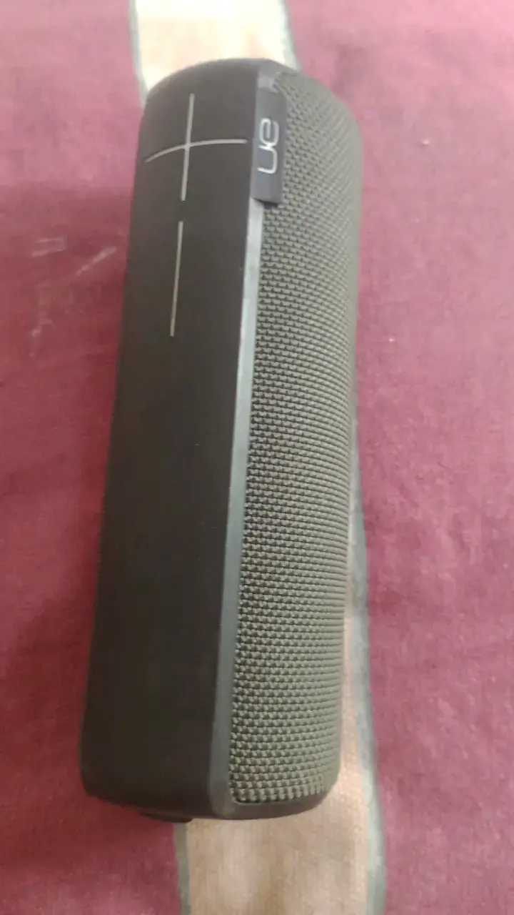 Parlante Bluetooth UE Boom 2 Negro - 2