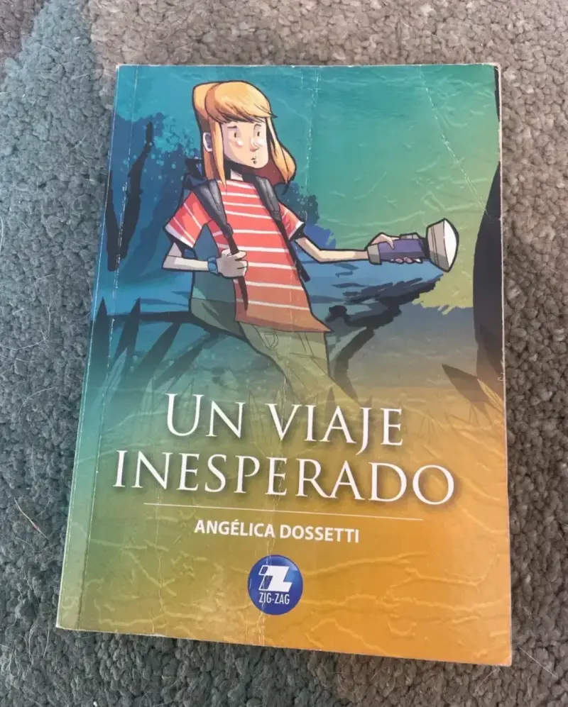 Libro 'Un Viaje Inesperado' de Angélica Dossetti - 1