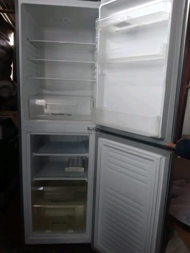 Refrigerador Winia de acero inoxidable - 3
