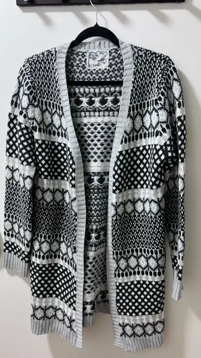 Cardigan de punto blanco y negro Bluebird - miniatura 1