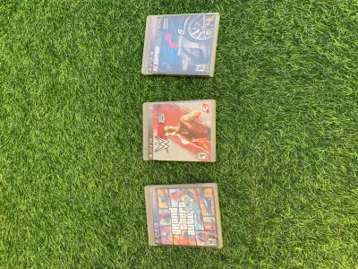 Juegos PS3 Gran Turismo 5, WWE 2K15 y GTA V - miniatura 1