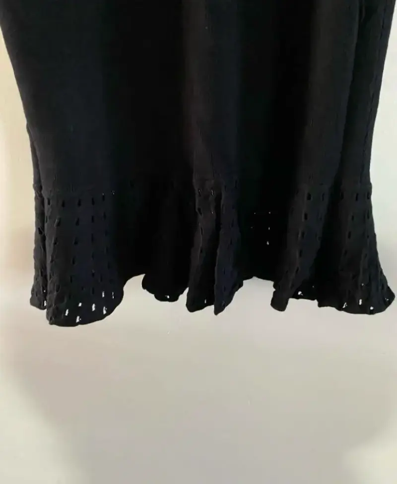 Vestido negro con detalles calados Wados - 3