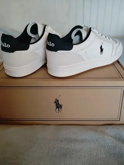 Zapatillas Polo Ralph Lauren blancas y negras - miniatura 1