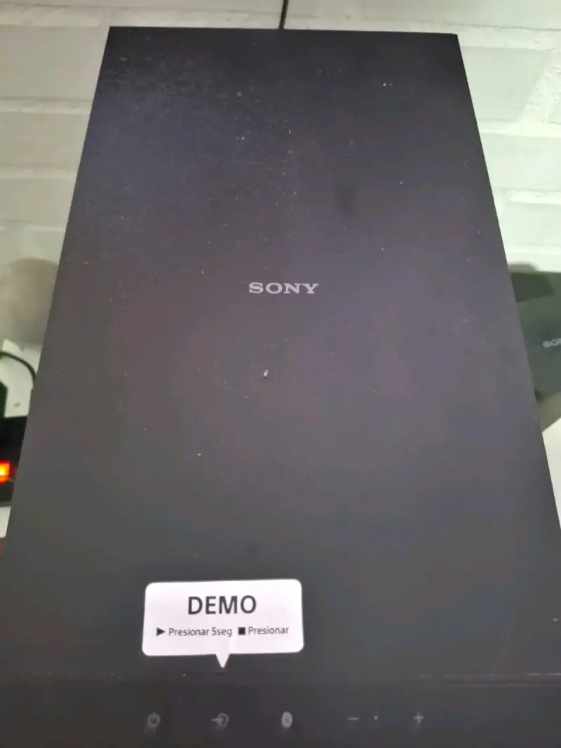 Sistema de sonido Sony HT-S20R con subwoofer - 2