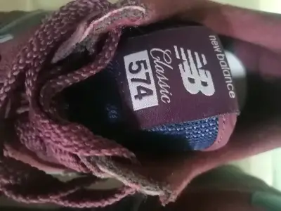 Zapatillas New Balance 574 Burdeos Hombre - miniatura 5