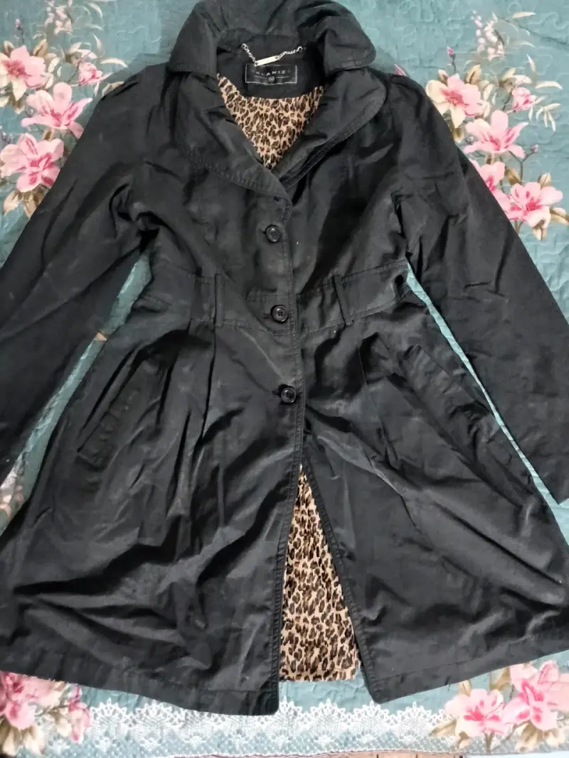Abrigo de mujer Alaniz reversible rosa y negro - 2
