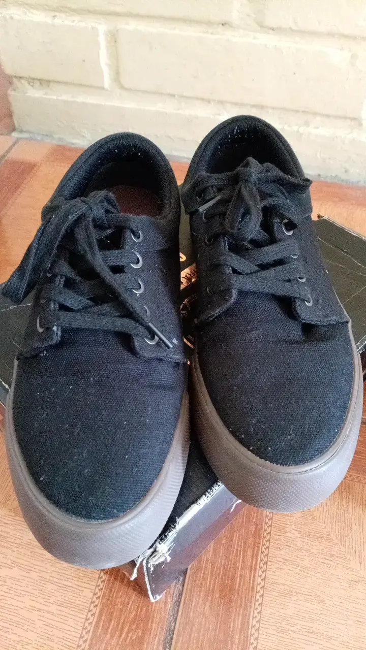 Zapatillas deportivas negras para hombre